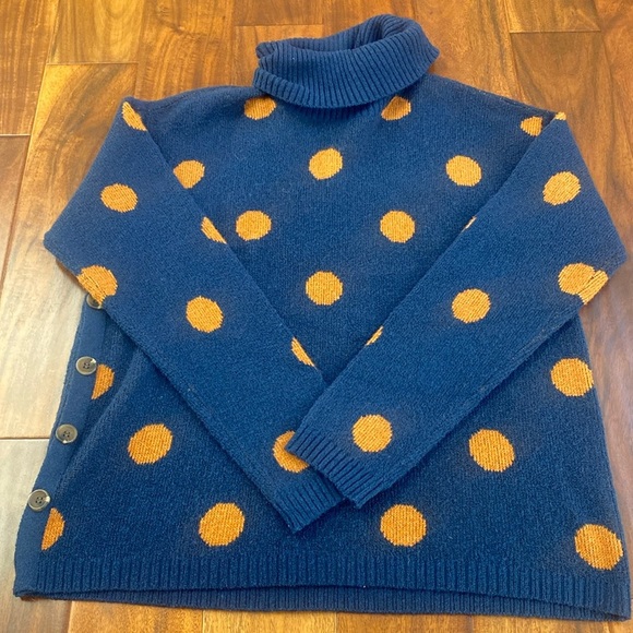St. John’s Bay Navy Polka Dot Sweater. Size Large - Picture 1 of 7